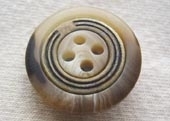 Natural effect button, metal ring